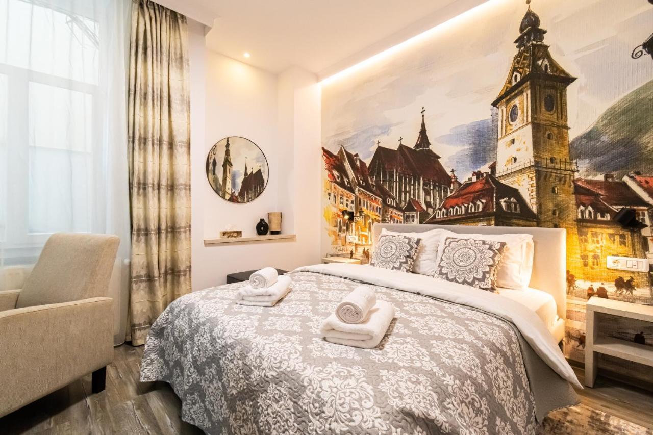 Okbrasov - Apartment & Studio In The Heart Of Old Town, Moments Away From The Black Church Bagian luar foto